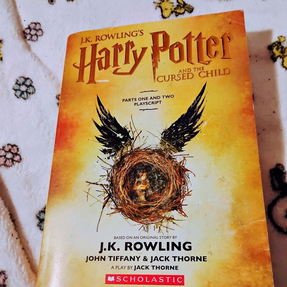 Scholastic Harry Potter and the Cursed Child - Yellow and Black Cover